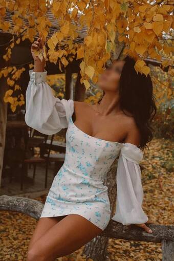 Проститутка Алина +7(981)289-01-65 Питера